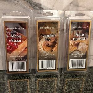 Perfect Harvest Scented Wax Melts - Maple Sugar, Pumpkin Pie, Apple Harvest